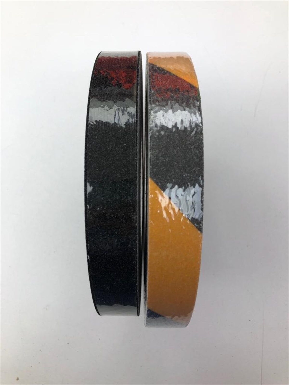 SARI SİYAH MERDİVEN VE ZEMİN KAYDIRMAZ KAYMAZ BANT 25mm X 25mt