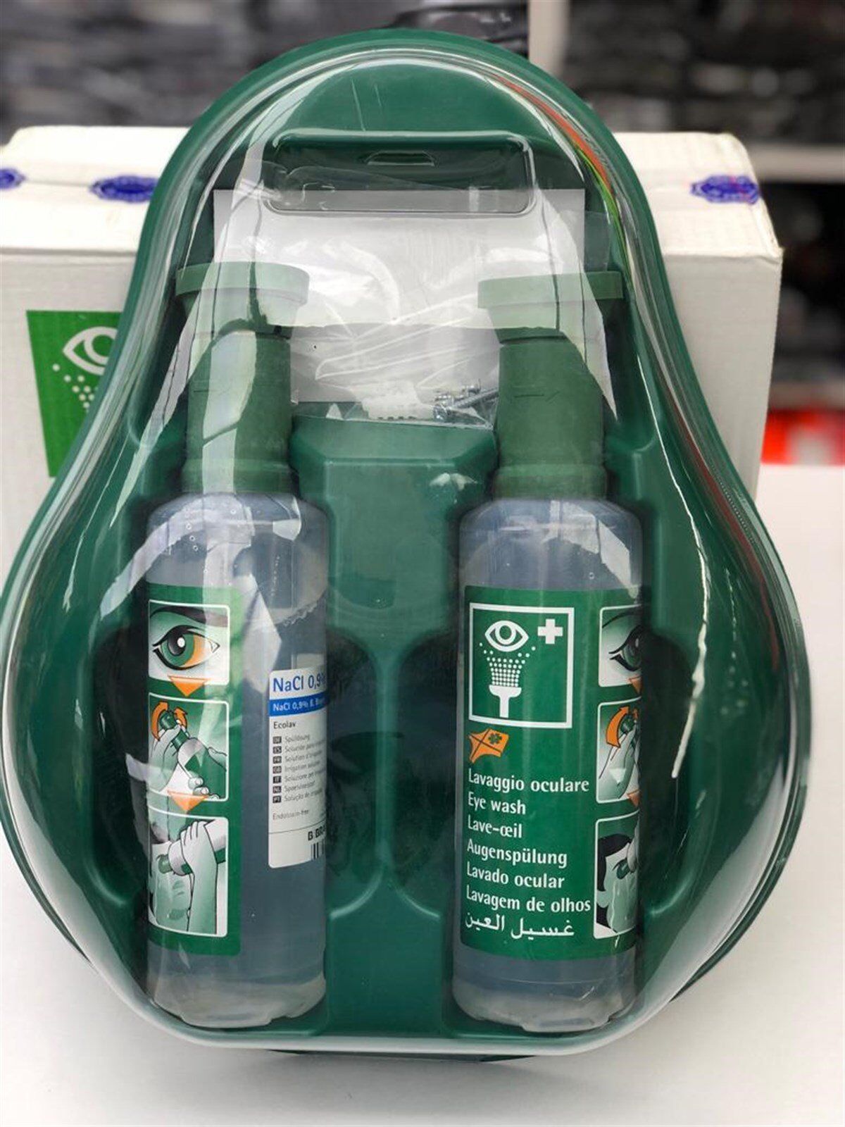 BRAUN GÖZ DUŞU SETİ AYNALI DUVARA MONTE 2 X 500 ML SOLÜSYON SETİ