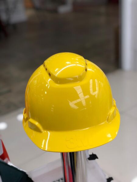 3M BARET H700 NVI Havalandırmalı Vidalı UV'li